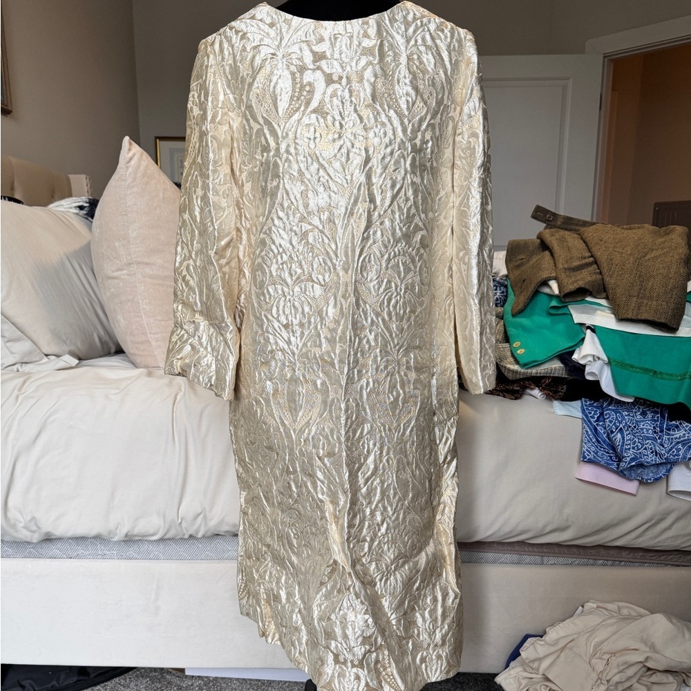 Elegant Gold Long Sleeve Dress